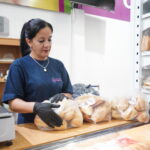 Llega el “pan solidario” al Mercado Municipal a precio económico y de calidad