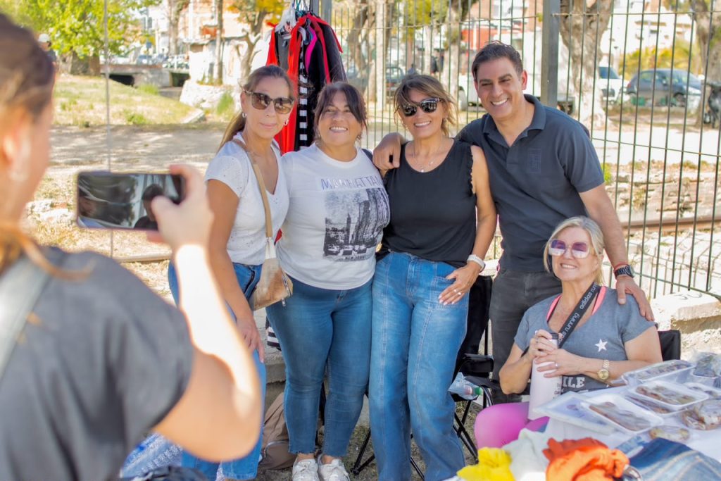 Hissa acompañó a los emprendedores y presentó el proyecto de renovación del Paseo Ferroviario
