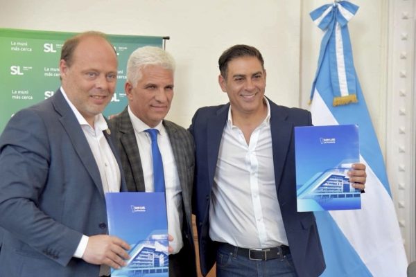 Municipalidad y Provincia firmaron el cuarto convenio Construyendo con tu Pueblo