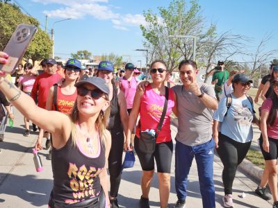 Vecinos de distintos barrios participaron de la séptima Correcaminata Saludable