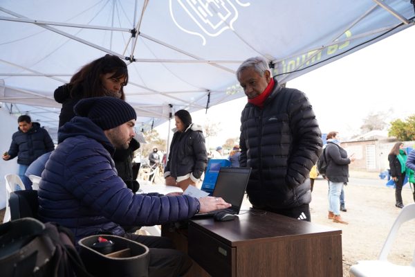 Mesa de Entradas funciona en los barrios a través de La Muni Más Cerca