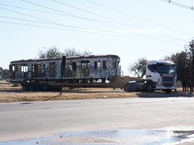 El Municipio removió un vagón abandonado