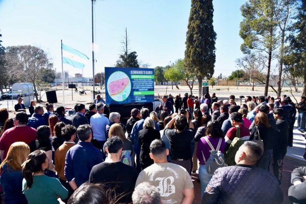 Iluminando Tu Barrio llegó a las 6.000 luminarias instaladas en la ciudad de San Luis