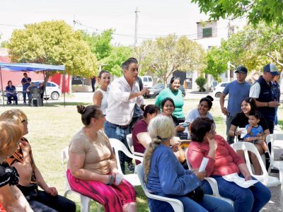 La Muni Más Cerca llegó al barrio 110 Viviendas: compromiso directo y soluciones concretas con los vecinos