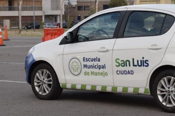 Escuela de Manejo: este lunes abren las inscripciones para la última cohorte 2025