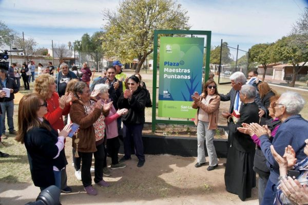 Hissa inauguró las obras de renovación integral de la plaza Maestras Puntanas del barrio AMPPyA