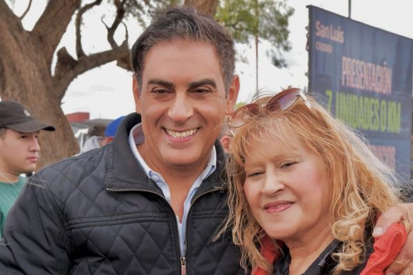 Vecinos del barrio AMEP destacaron la inversión municipal de las nuevas unidades de Transpuntano y el camión barredor