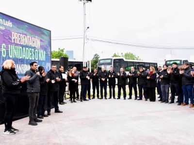 Vecinos y choferes de Transpuntano destacaron la incorporación de seis nuevas unidades 0 km